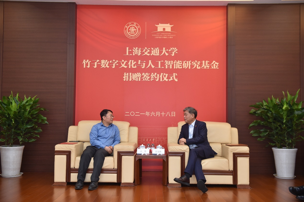 1624507399313025143.jpeg image2.jpeg