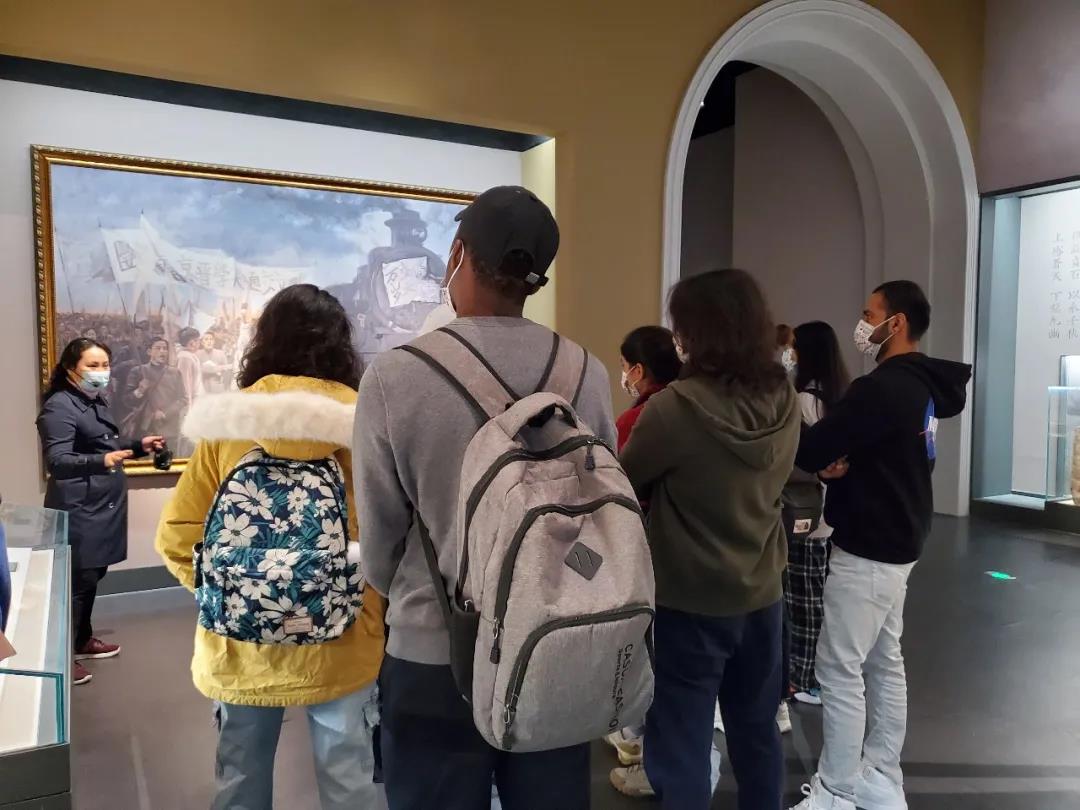 1634955960829018785.jpg 1-2.jpg