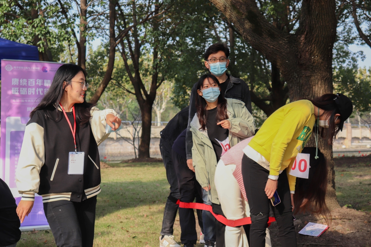 1637034539616024764.jpg 14.jpg