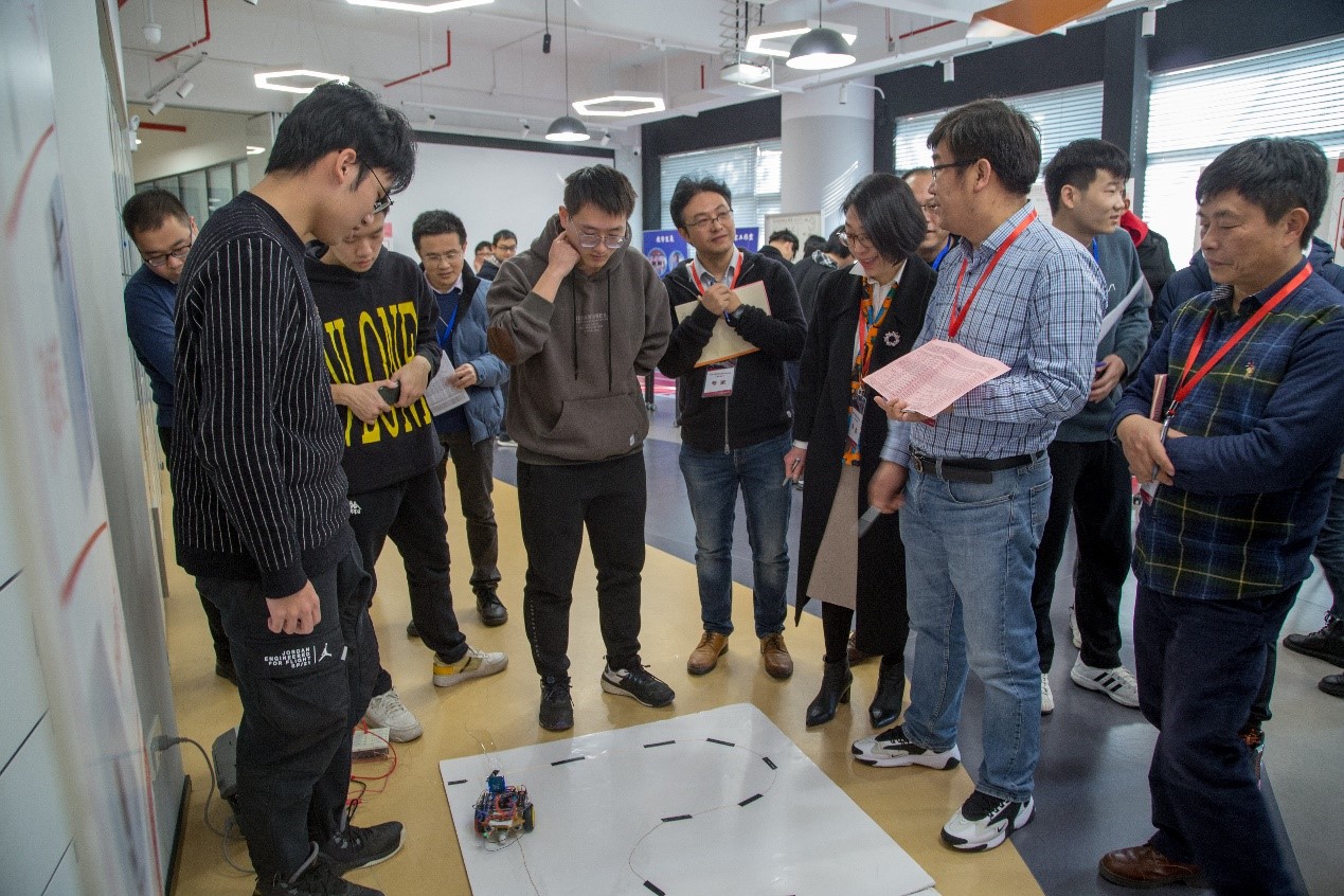 1641895673930006499.jpg 5.jpg