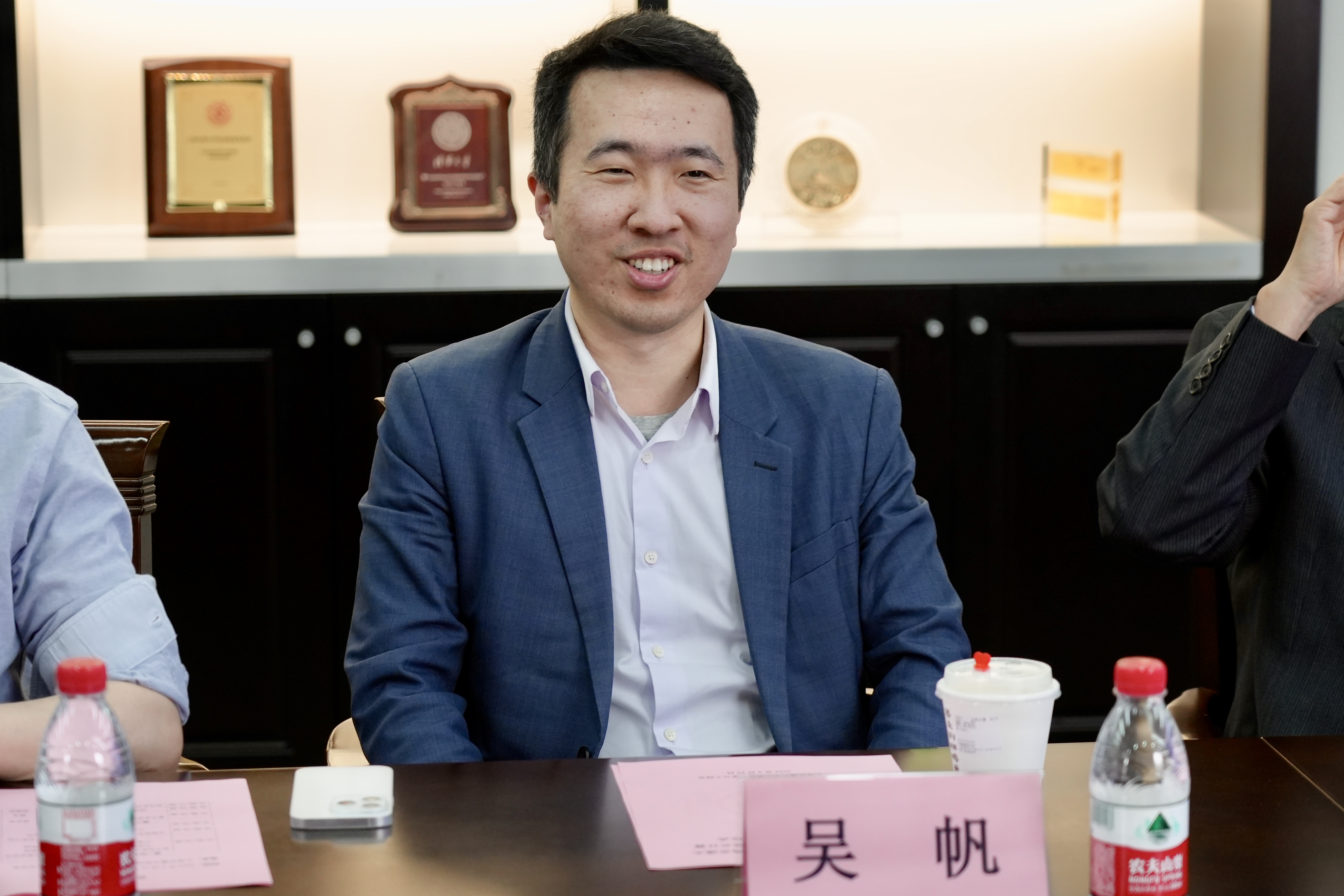 DSC08052.jpg DSC08052.jpg