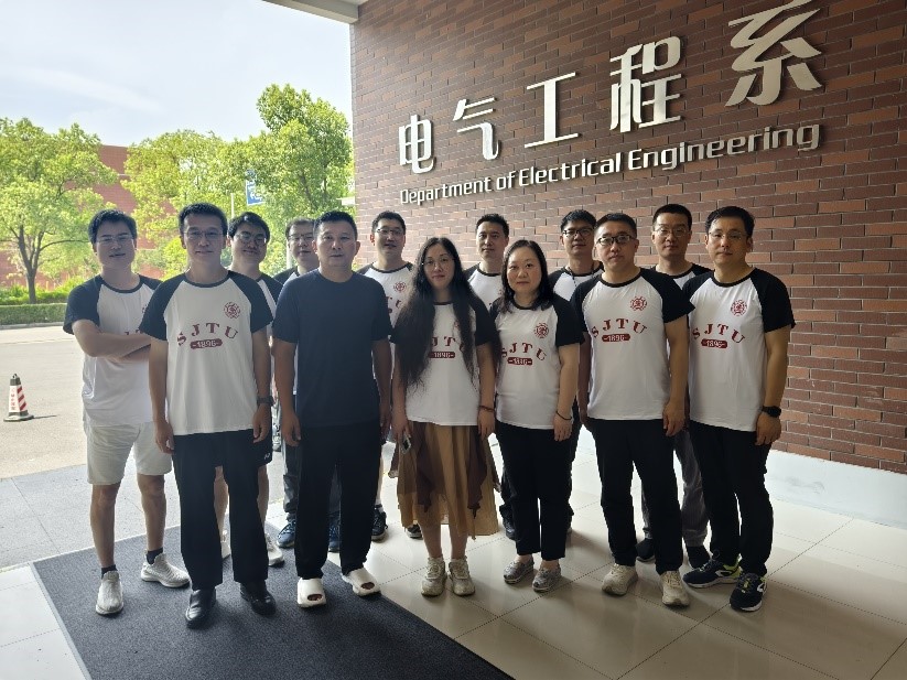 图片2.jpg 图片2.jpg