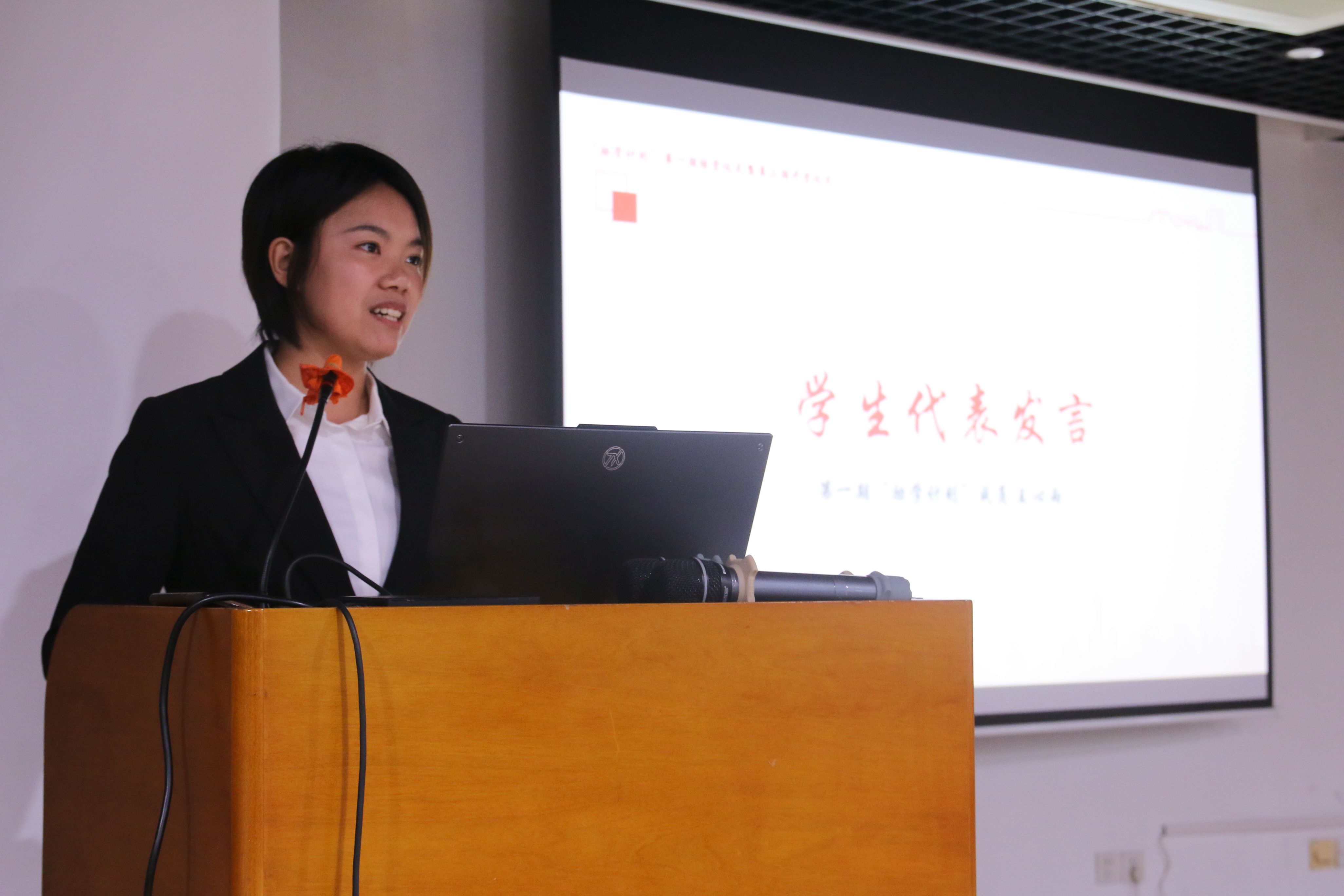 图片3.jpg 图片3.jpg